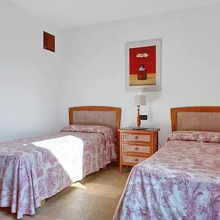 Punta Prima Sleeps 6 Pool Air Con Wifi *